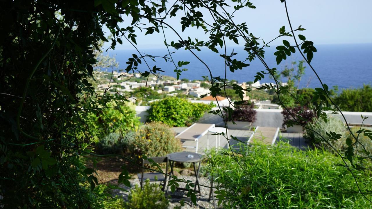 Le Casette Di Malfa Exterior foto